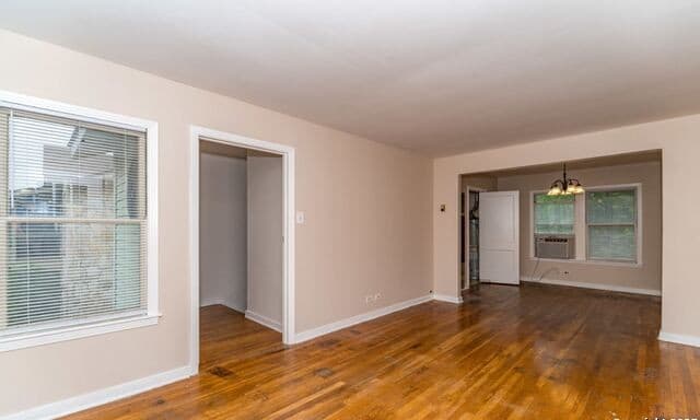 2-bedroom rental at 415 Bryn Mawr in San Antonio, TX — photo 3