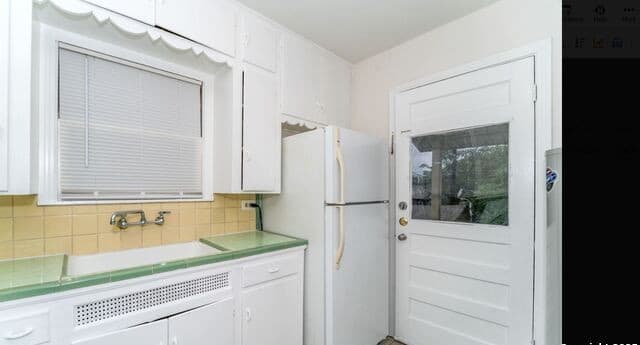 2-bedroom rental at 415 Bryn Mawr in San Antonio, TX — photo 5