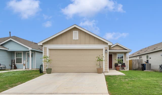 3-bedroom rental at 1214 Kiskadee Way in San Antonio, TX — photo 2