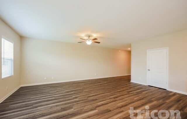 4-bedroom rental at 7430 Asp Pt in San Antonio, TX — photo 3