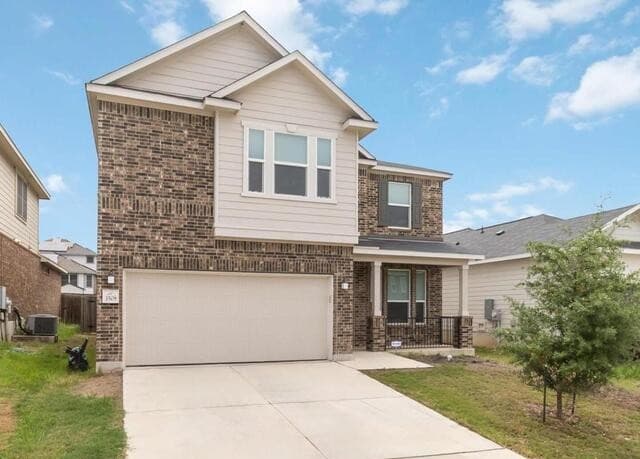 5-bedroom rental at 3508 Silver Set in San Antonio, TX — photo 2