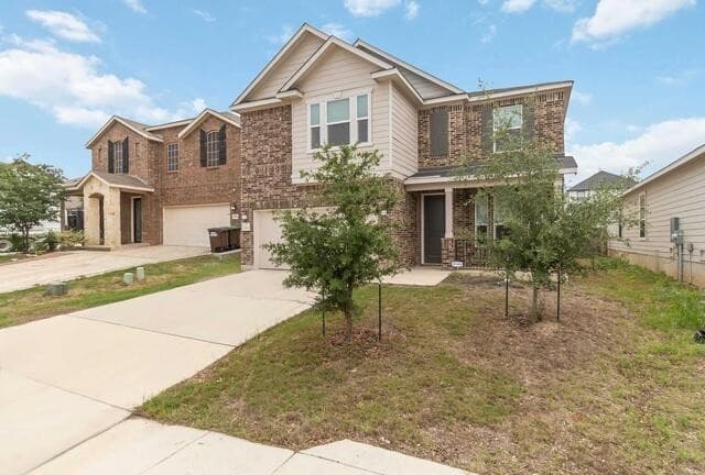 5-bedroom rental at 3508 Silver Set in San Antonio, TX — photo 3
