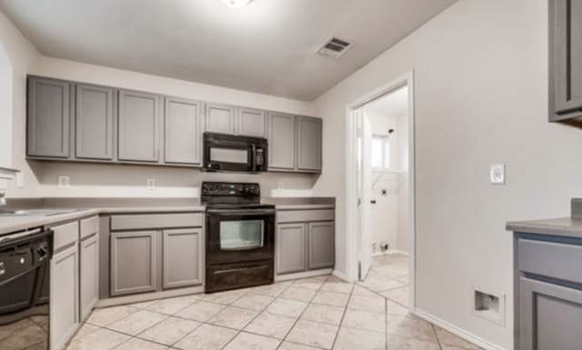 3-bedroom rental at 210 Mallow Grv in San Antonio, TX — photo 3