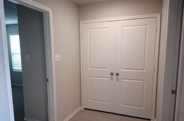 4-bedroom rental at 15015 Dorset Wheel in San Antonio, TX — photo 2