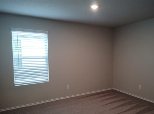 4-bedroom rental at 15015 Dorset Wheel in San Antonio, TX — photo 4