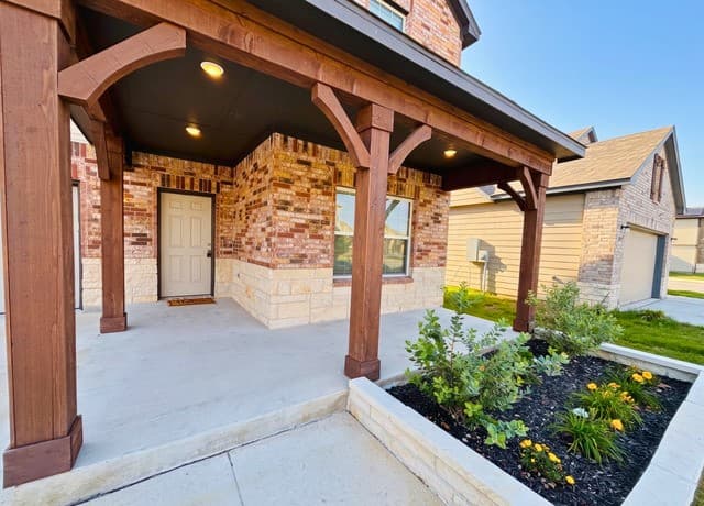 4-bedroom rental at 14507 Gecko Landing in San Antonio, TX — photo 4