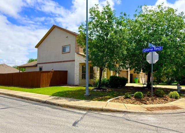 4-bedroom rental at 12543 Old Stillwater in San Antonio, TX — photo 3