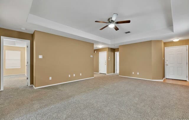 3-bedroom rental at 8811 Laguna Fls in San Antonio, TX — photo 5