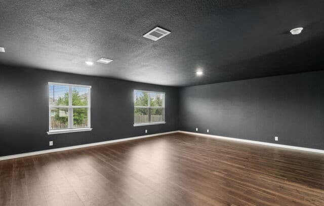 3-bedroom rental at 177 Sage Sparrow in San Antonio, TX — photo 4