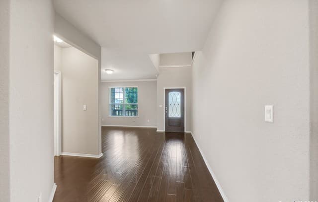 4-bedroom rental at 12828 Laurel Brush in San Antonio, TX — photo 5