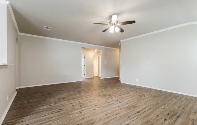 3-bedroom rental at 14819 Wilmington in Selma, TX — photo 5