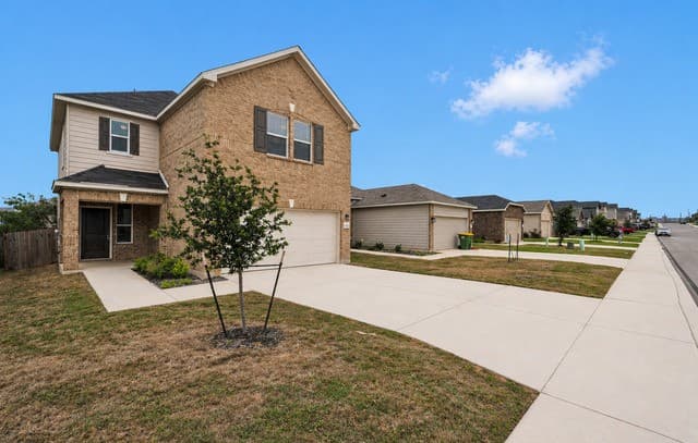 3-bedroom rental at 11620 Midnight Rain in San Antonio TX