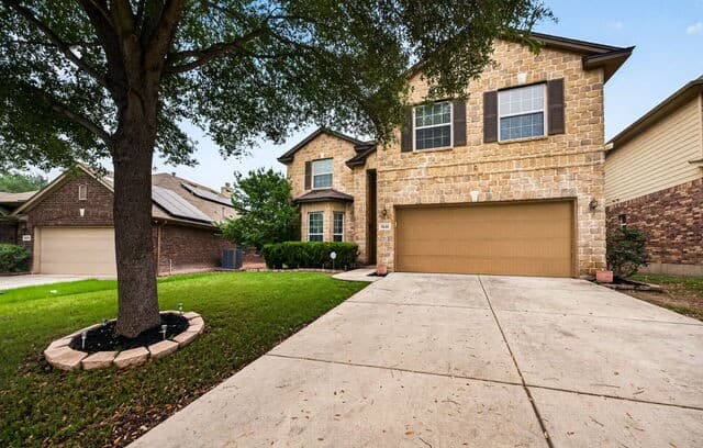 4-bedroom rental at 5646 Lilac Willow in San Antonio, TX — photo 2