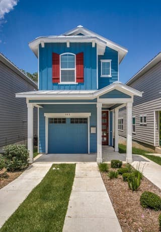 3-bedroom rental at 445 Natalen in San Antonio, TX — photo 2