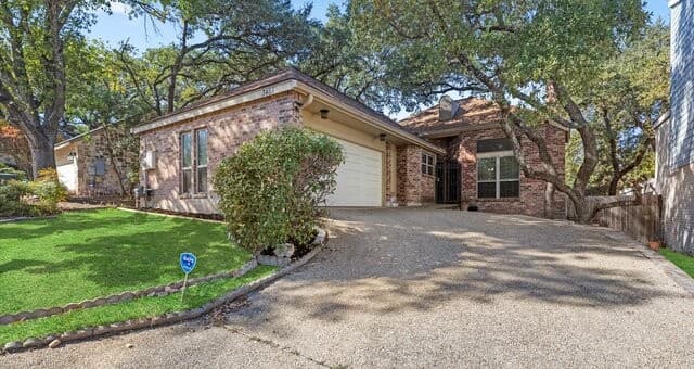 3-bedroom rental at 3455 River Path in San Antonio TX