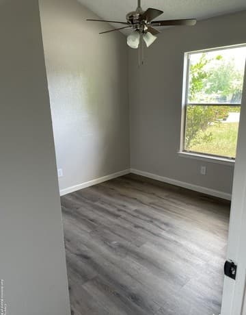 2-bedroom rental at 5431 Rubidoux Dr in San Antonio, TX — photo 4