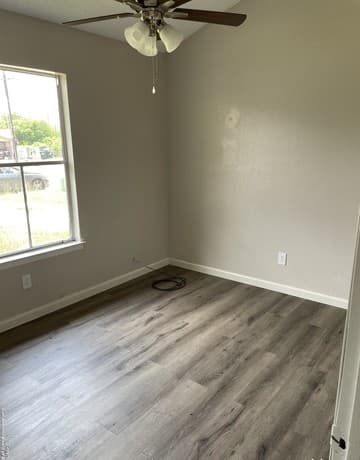 2-bedroom rental at 5431 Rubidoux Dr in San Antonio, TX — photo 5