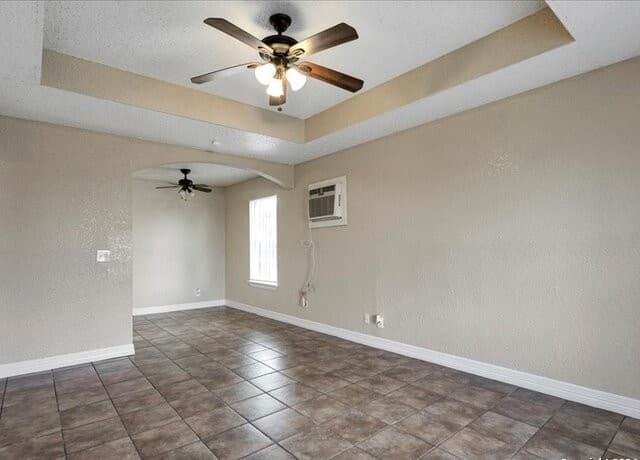 1-bedroom rental at 5846 Elm Valley Dr Unit 1 in San Antonio, TX — photo 3