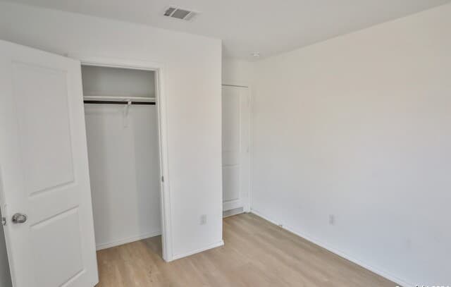 4-bedroom rental at 5950 Frisbee Path in Converse, TX — photo 5