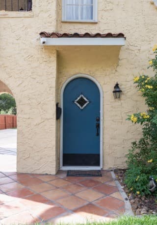 2-bedroom rental at 1630 W Mulberry Ave in San Antonio, TX — photo 2