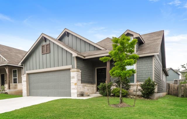 3-bedroom rental at 320 Salz Way in San Antonio TX