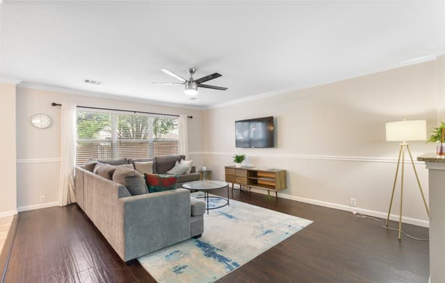 3-bedroom rental at 13223 Regency in San Antonio, TX — photo 3