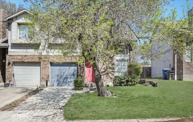 3-bedroom rental at 7923 Santa Catalina in San Antonio TX