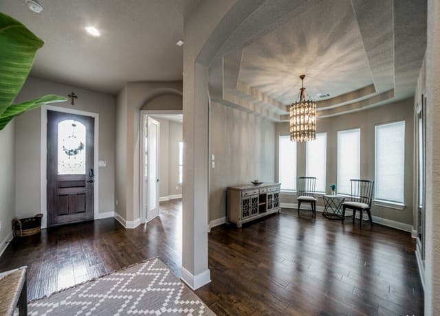 4-bedroom rental at 22815 Evangeline in San Antonio, TX — photo 4