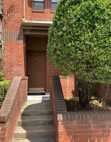 1-bedroom rental at 7930 Roanoke Run Unit 904 in San Antonio TX