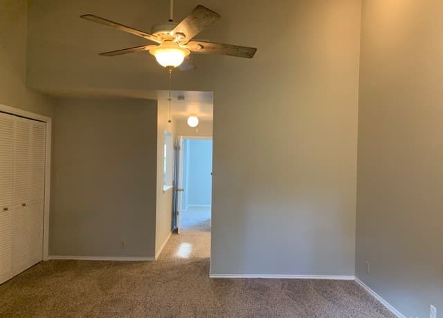 1-bedroom rental at 7930 Roanoke Run Unit 904 in San Antonio, TX — photo 4