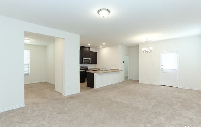 3-bedroom rental at 14906 Coral Snake in San Antonio, TX — photo 4