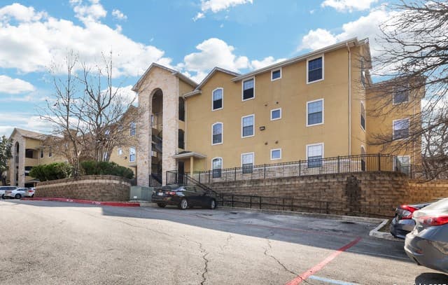 2-bedroom rental at 7323 Snowden Rd Unit 3305 in San Antonio TX