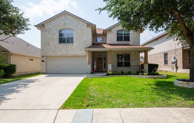 4-bedroom rental at 429 Sorenstam in Cibolo TX