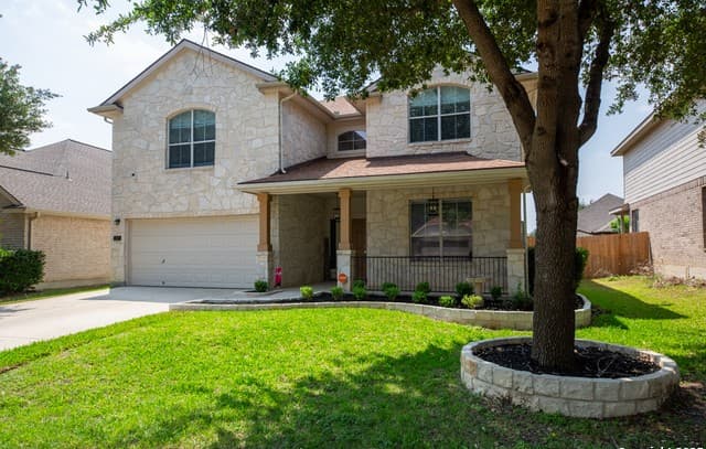 4-bedroom rental at 429 Sorenstam in Cibolo, TX — photo 2