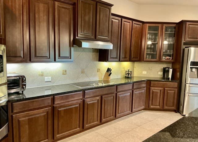 5-bedroom rental at 17922 Maui Sands in San Antonio, TX — photo 5