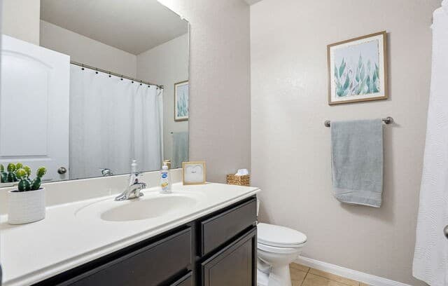 3-bedroom rental at 12118 Stratsburg in San Antonio, TX — photo 4
