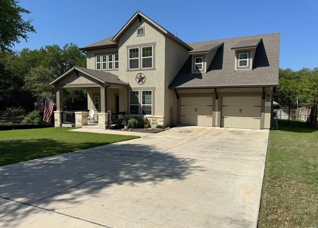 3-bedroom rental at 8603 Phoenix Ave in Universal City TX