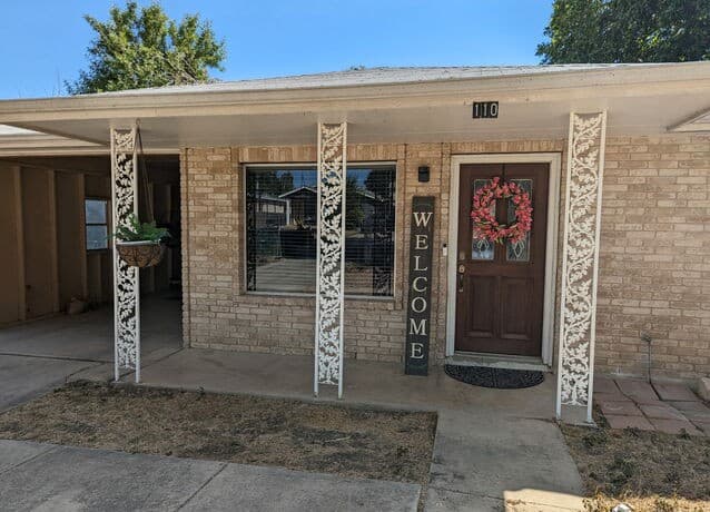 2-bedroom rental at 110 Oak Knoll Dr in San Antonio TX
