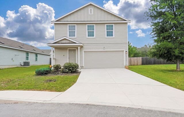 4-bedroom rental at 10317 Devon Wheel in San Antonio TX