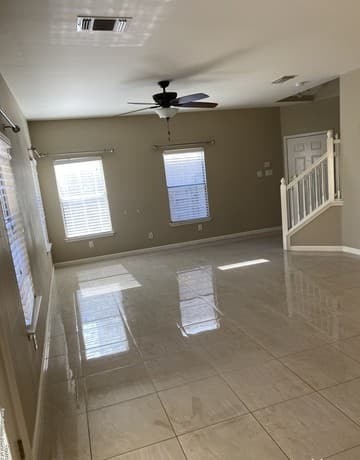 3-bedroom rental at 1326 Dezarae in San Antonio, TX — photo 5