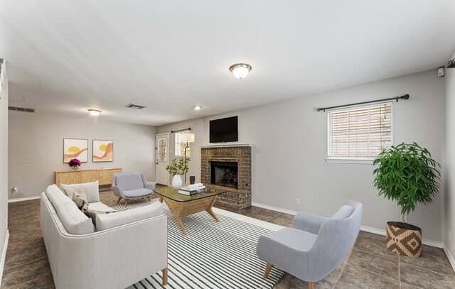 3-bedroom rental at 13802 Fairway in San Antonio, TX — photo 5