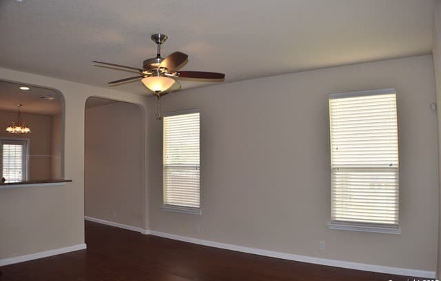 3-bedroom rental at 23115 Cardigan Chase in San Antonio, TX — photo 5