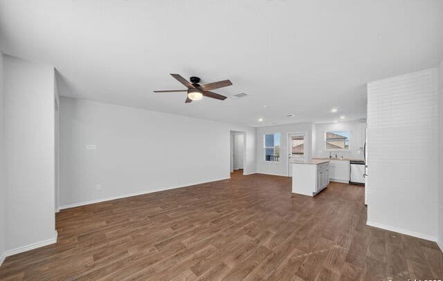 3-bedroom rental at 3111 Lamoka Lake in San Antonio, TX — photo 5