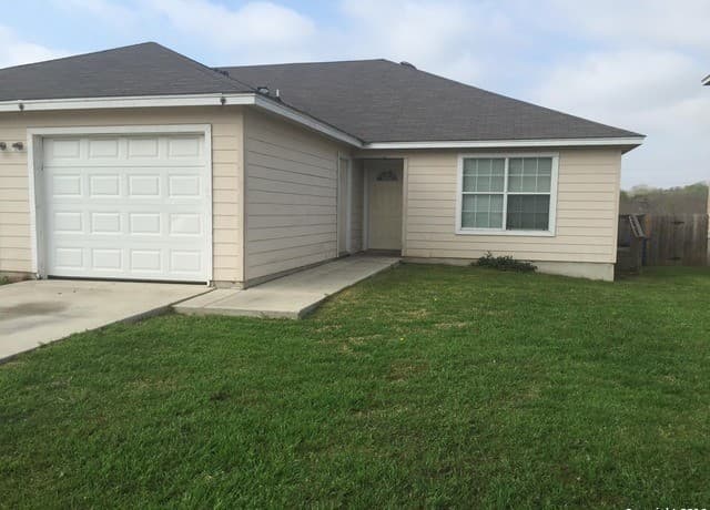 3-bedroom rental at 13025 Oconnor Cv in San Antonio TX