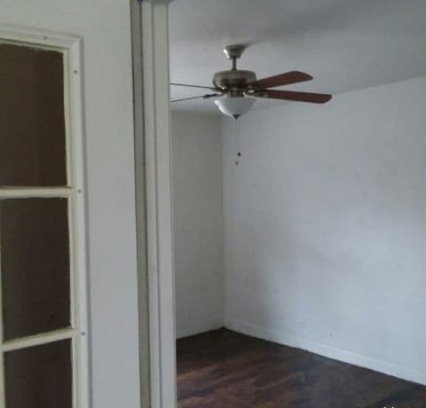4-bedroom rental at 6414 Candleglade Dr in San Antonio, TX — photo 5