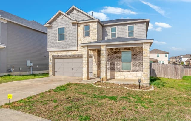 3-bedroom rental at 5147 Papalote Gdn in Converse, TX — photo 2