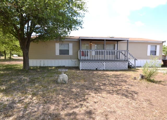 4-bedroom rental at 145 County Road 3821 in San Antonio TX