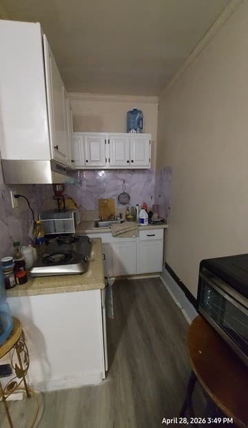 1-bedroom rental at 5003 Kenton in San Antonio, TX — photo 5