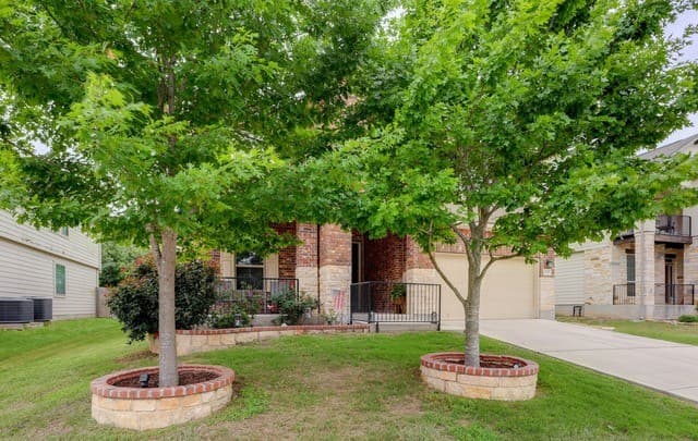 4-bedroom rental at 5175 Top Ridge Ln in Schertz, TX — photo 3