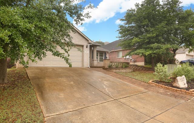 3-bedroom rental at 3623 Bennington Way in San Antonio, TX — photo 3